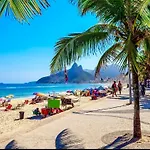 Studio No Arpoador A 2 Minutos Da Praia Fo240-303